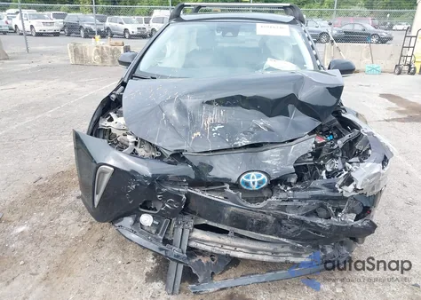 2020 Toyota Prius Xle Awd-E z USA, uszkodzony, nr VIN JTDL9RFU4L3017100